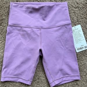 Wunder Train shorts.